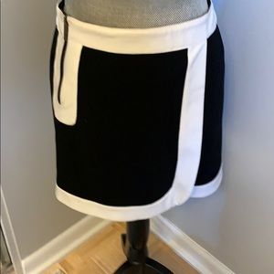 Vertigo mini skirt